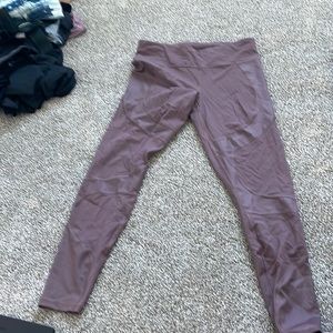 Lulu grey ish purple leggings size 12 barely worn